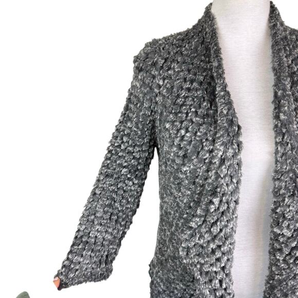 Dolce Cabo Gray Soft Faux Fur 3/4 Sleeves Open Cardigan Layering Coatigan - Picture 9 of 16